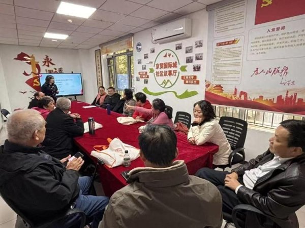 易操盘 北京市通州区京贸国际城社区合唱队共商共建和谐之音